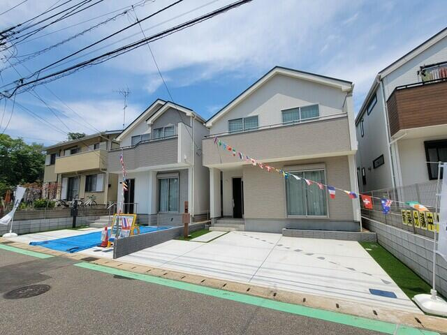 千葉市花見川区宮野木台４丁目２３３番の前面道路含む現地写真
