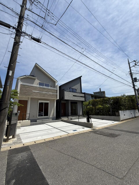 ブルーミングガーデン　千葉市花見川区さつきが丘２丁目２棟／１期２号棟のその他|前面道路