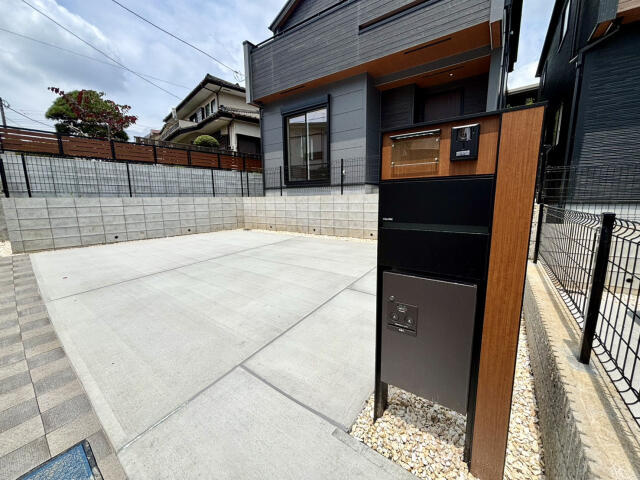 ブルーミングガーデン　千葉市若葉区千城台西１丁目２棟／１期１号棟のその他|宅配ボックス