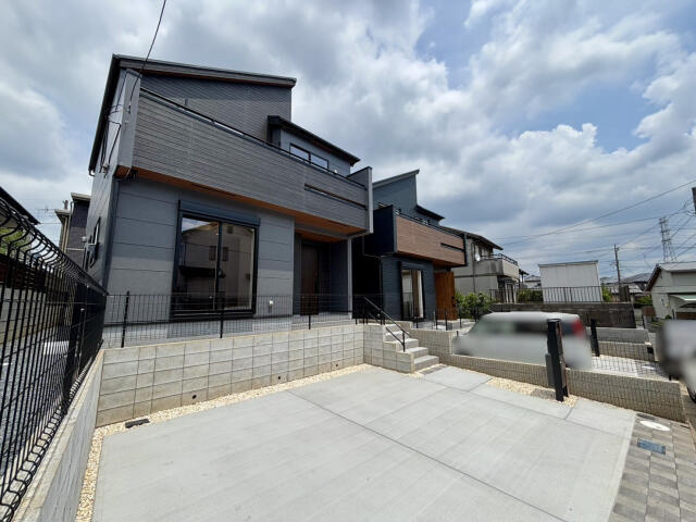 ブルーミングガーデン　千葉市若葉区千城台西１丁目２棟／１期１号棟の駐車場|外観写真