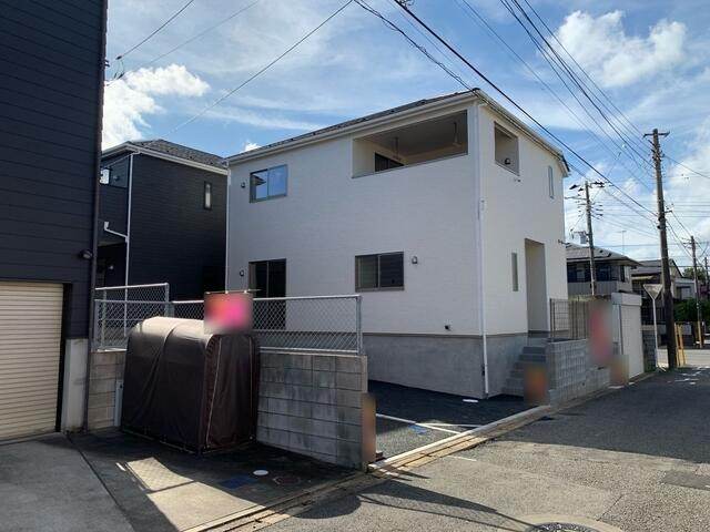 千葉市若葉区小倉台　第１０の前面道路含む現地写真