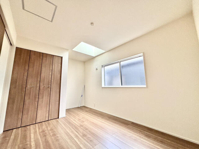 ブルーミングガーデン　千葉市美浜区磯辺３丁目２棟／１期１号棟の洋室|1号棟2階居室