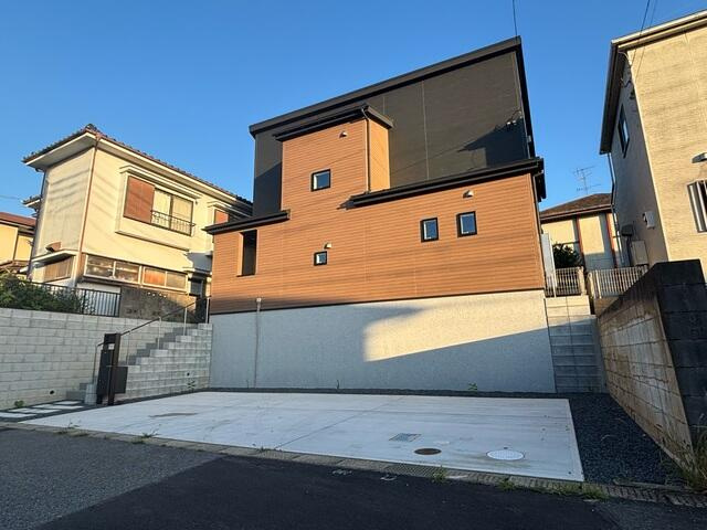 千葉緑区あすみが丘東２丁目　第１期の前面道路含む現地写真