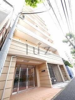 アース浅間町の外観