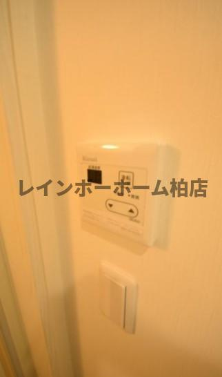 CAREL新鎌ヶ谷の内装|内装は落ち着いています