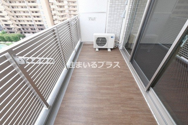 プレジオ今福鶴見のバルコニー