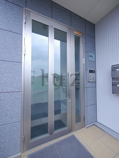 翔ｓ蒔田のエントランス