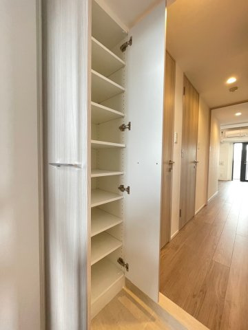 DIPS野方RESIDENCEの玄関|きれいな玄関です