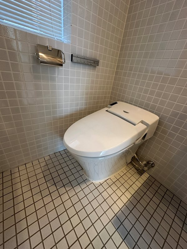 新品家具付きマンション神宮前1(KaGood東京)のトイレ|コンパクトで使いやすいトイレです