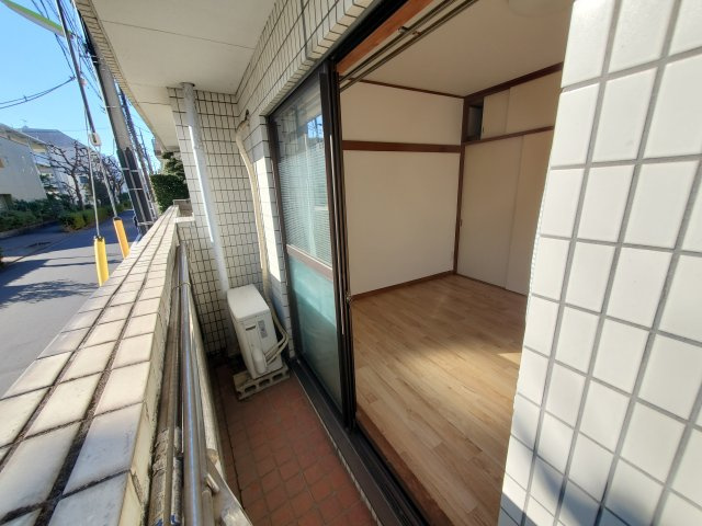 レバランス桜新町のバルコニー