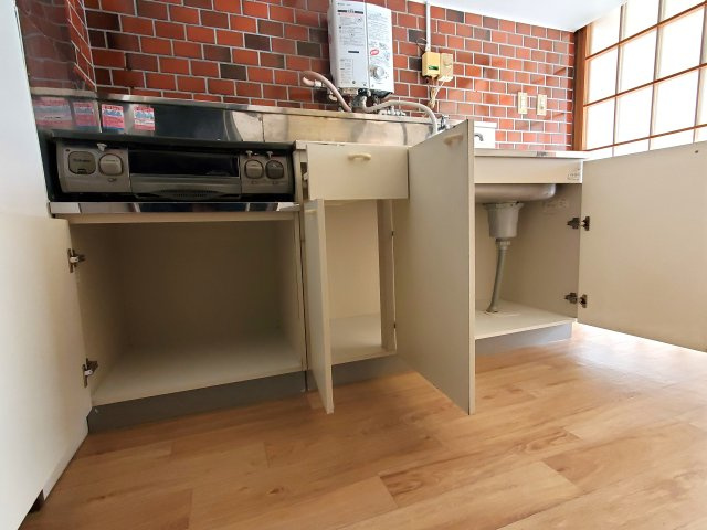 レバランス桜新町のキッチン