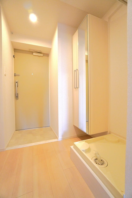 ＣＲＥＡＴＩＦ駒澤大学前の玄関|※写真は同タイプ住戸です。