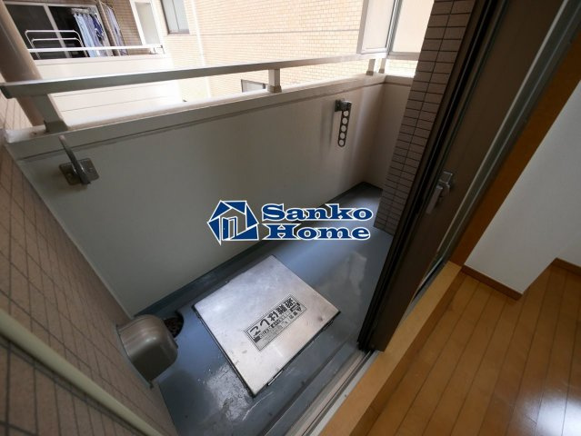 メインステージ日本橋箱崎Ⅱのバルコニー