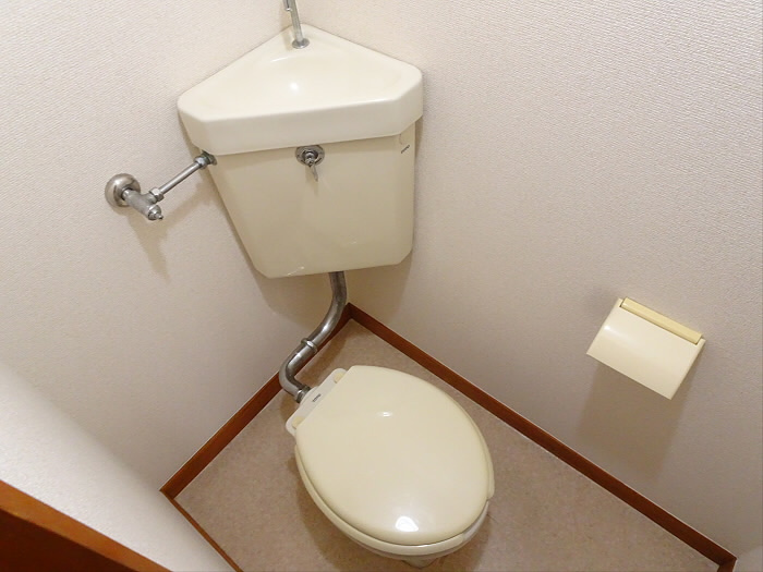 第三通南ビルのトイレ
