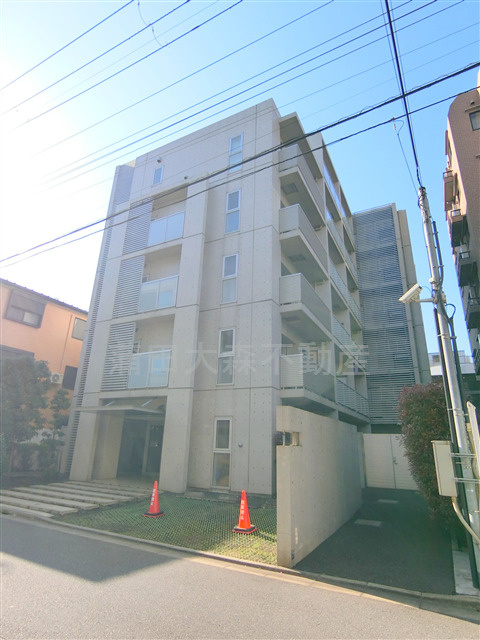 L’axe大鳥居の外観|2010年3月築　RC鉄筋コンクリート造地上6階建て総戸数41戸（1K37戸1LDK47戸)の賃貸マンション　京急空港線大鳥居駅近5分の落ち着いた住環境がポイント！