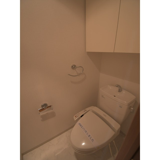 ルクレ代田橋のトイレ|ゆったりとした空間のトイレです