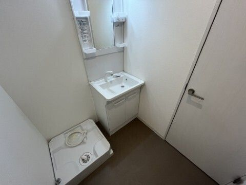 ジーメゾン桜西堀スリジエの洗面所