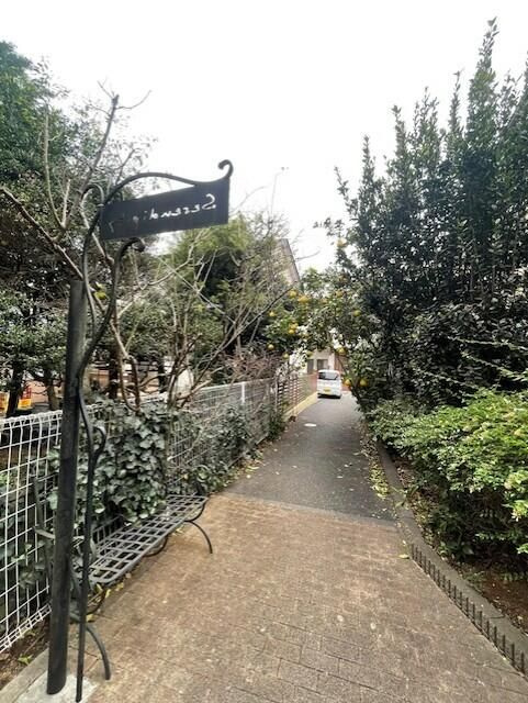 ＳＥＲＥＮＤＩＰＩＴＹのエントランス|別部屋参照写真