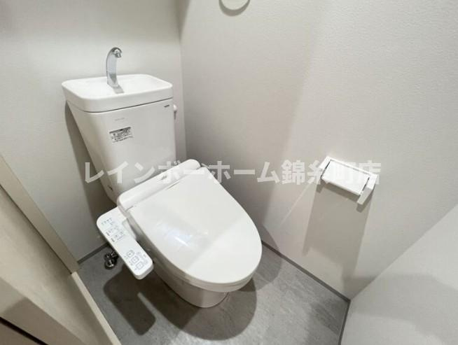CRASTINE千住緑町のトイレ