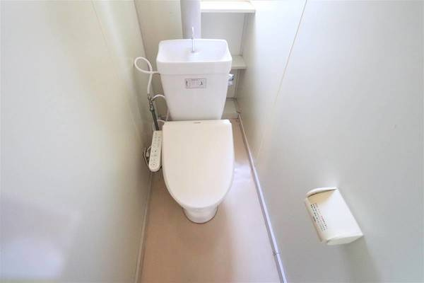 ビレッジハウスいなつき2号棟のトイレ|ビレッジハウスの同一物件・同一タイプの間取りの写真です