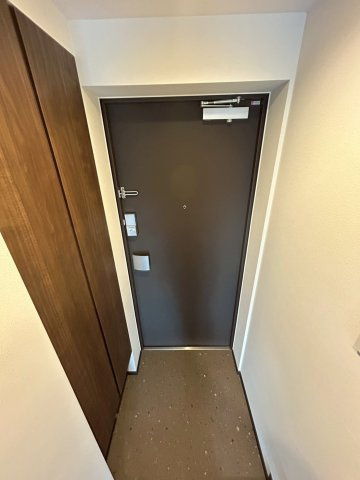 クレヴィスタ井荻の玄関|明るい玄関です
