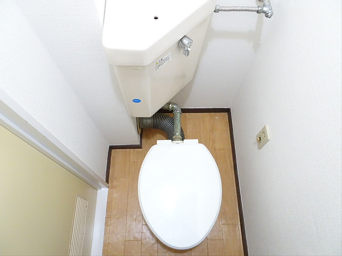 シャトレー富士のトイレ|落ち着いた色調のトイレです