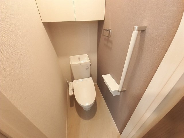 レジデンス　プリュⅧのトイレ|清潔感のあるトイレです
