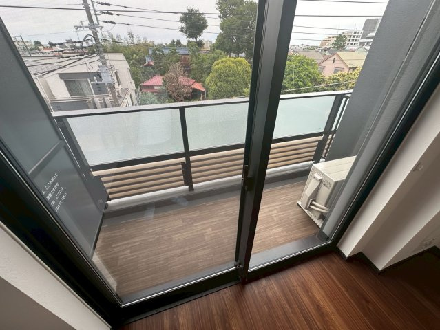 クレヴィスタ井荻のバルコニー|陽当たり良好なバルコニーです
