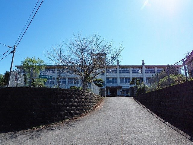 エテルノ・ピーヌ　Ⅱの周辺|田川市立 弓削田中学校まで1000m