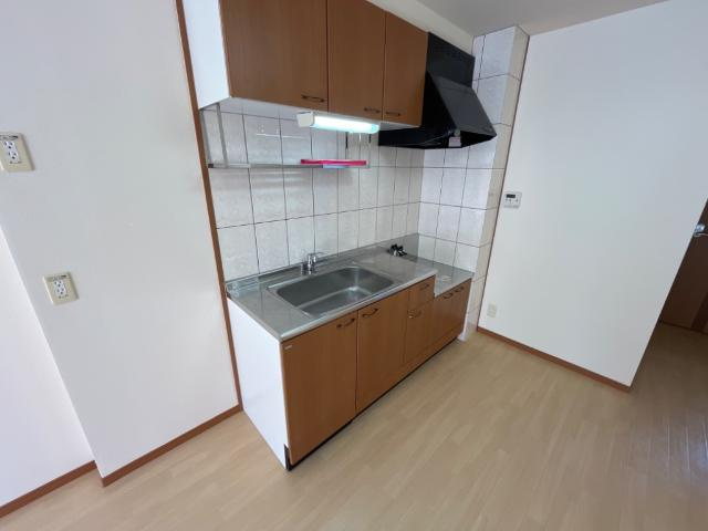 メゾン坂汐Ⅰ号館のキッチン|キッチン