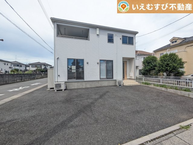 鴻巣市箕田　中古戸建の外観|リフォーム済！きれいな住まいで新生活をスタート
色々気になる中古戸建もリフォーム済みなら安心、快適ですね♪