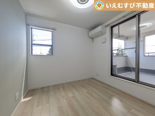 鴻巣市箕田　中古戸建の洋室