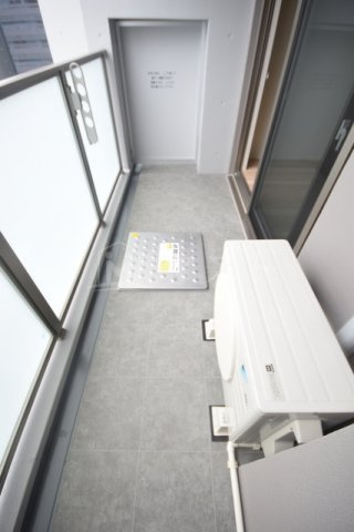 アザレア梅田のバルコニー