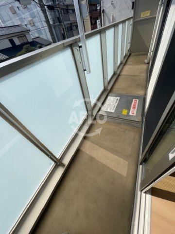 ヴィエン南田辺　南田辺小学校区のバルコニー|ヴィエン南田辺　バルコニー