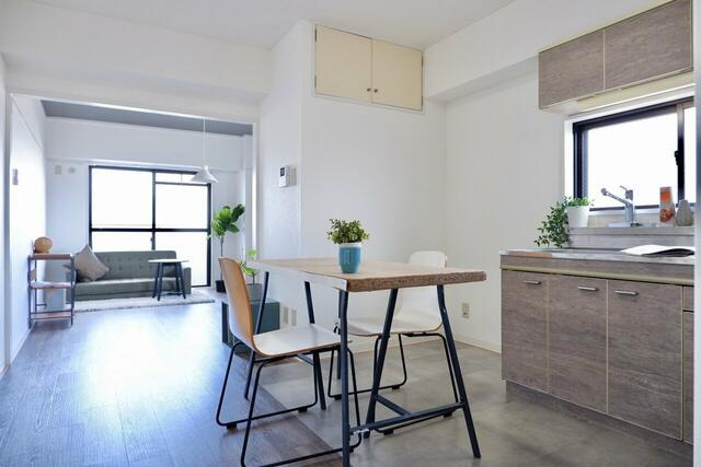 ＰＬＥＮＤＹ春日部のロビー|別部屋の写真です。