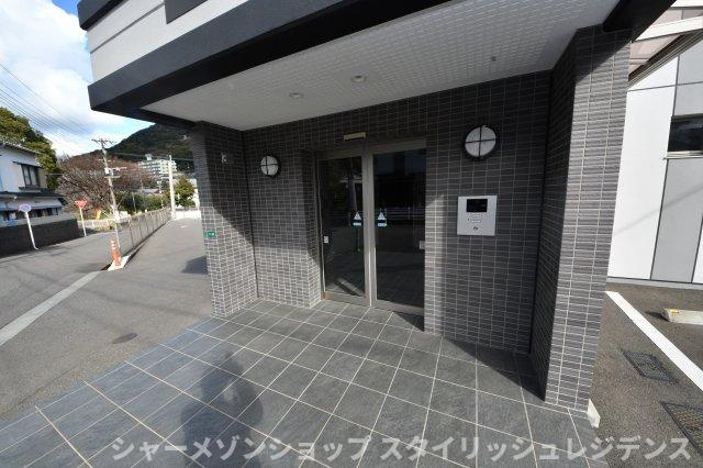 メゾン大里のエントランス