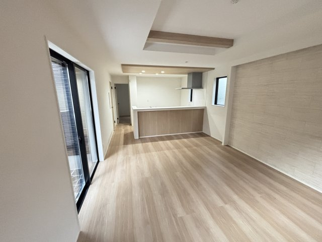 新座市石神４丁目戸建の居間・リビング
