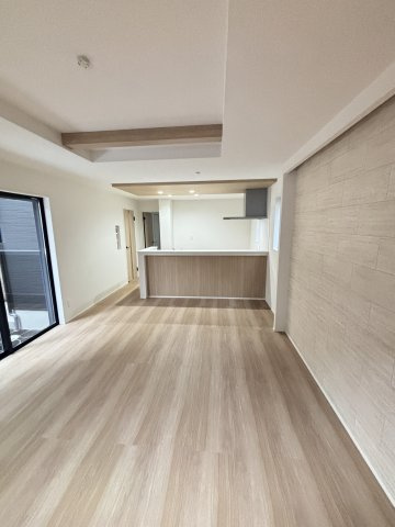 新座市石神４丁目戸建の居間・リビング