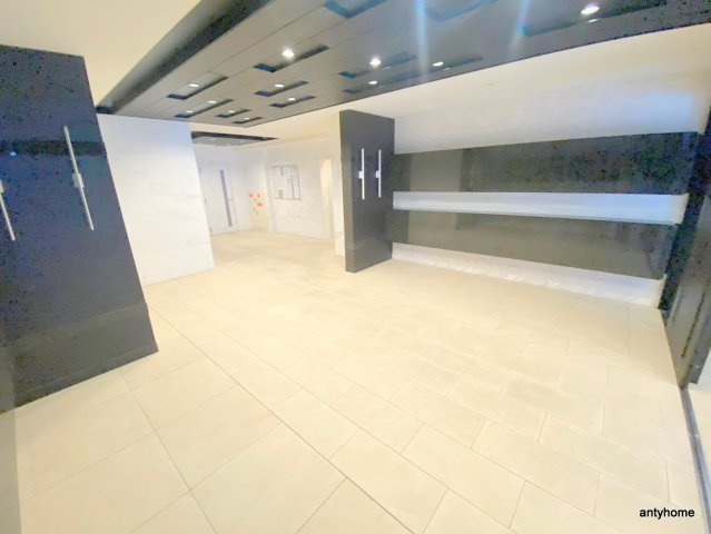 エスリード本町レジデンス　仲介手数料無料のロビー