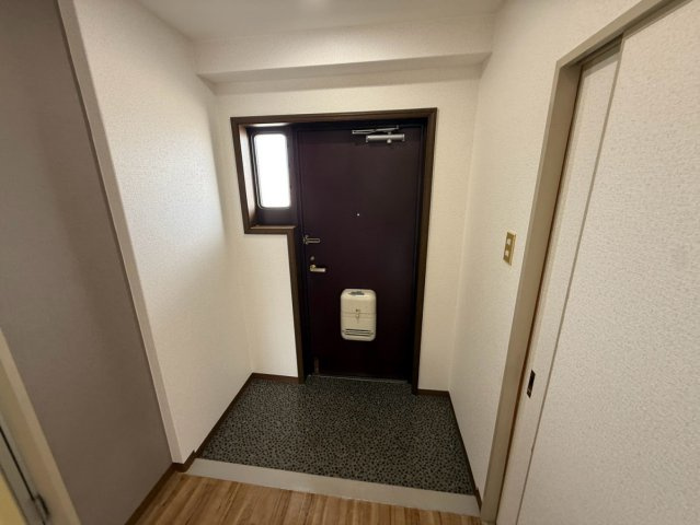 【玄関】 | イーストバリィ
