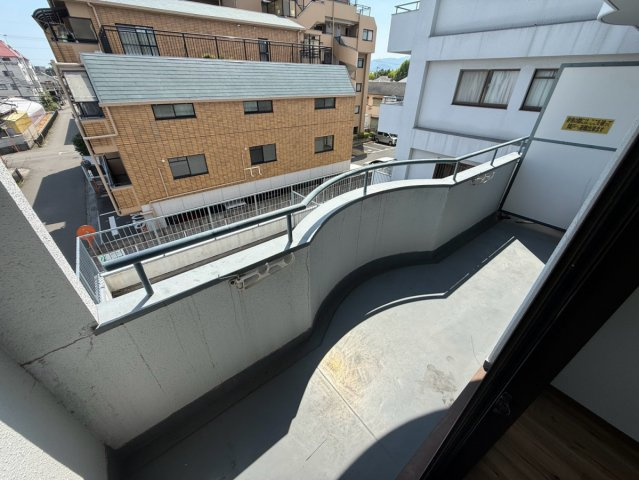 【バルコニー】 | イーストバリィ