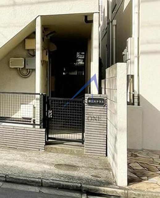 都立大テラスのエントランス|エントランスです。