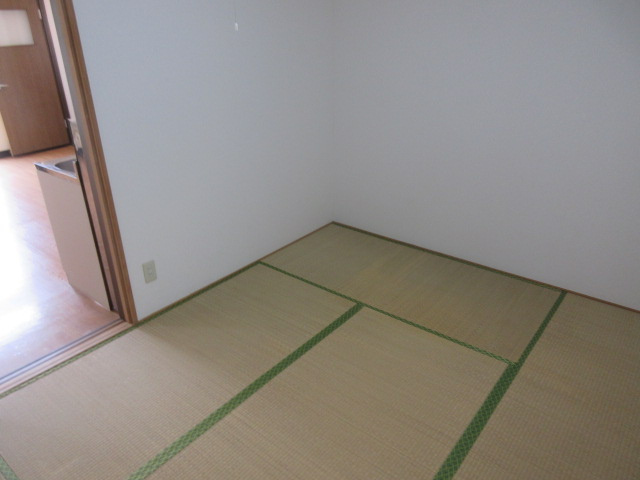 イースト325の和室