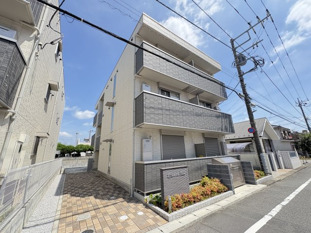 セジュール河辺