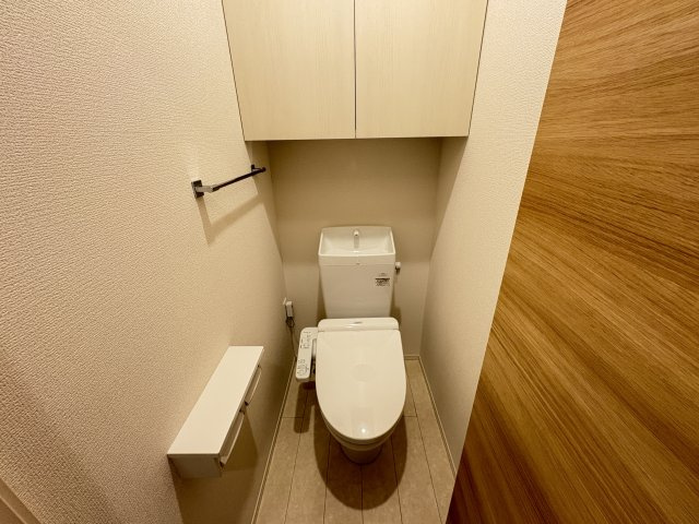 セジュール河辺のトイレ