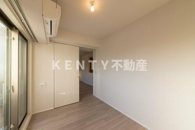 【寝室】 | プラウドフラット品川大井町 | 落ち着いた色調の寝室です