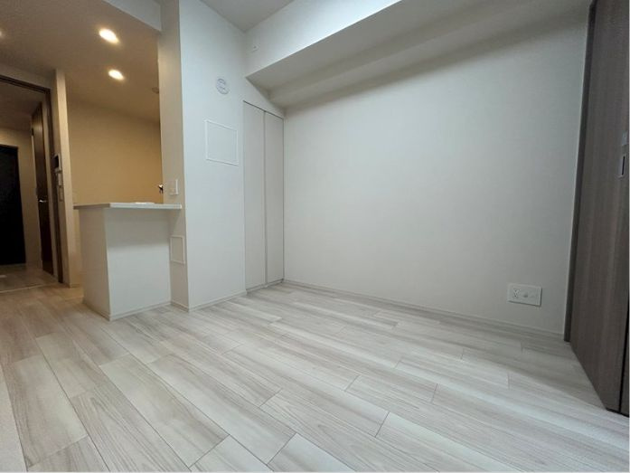 名古屋市中区丸の内２丁目の賃貸マンションの居間・リビング
