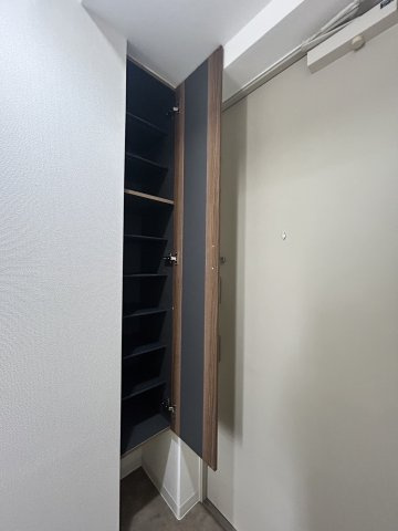 【収納】エルイソベ三宮