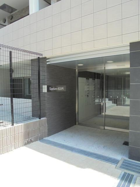 エスペルーモ桜新町のエントランス