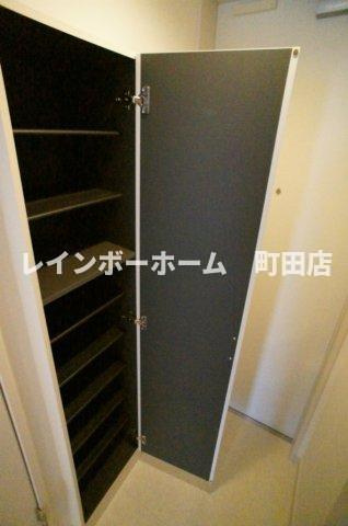 リブリ・高根NS※初期費用分割あと払いサービス利用可能物件の収納